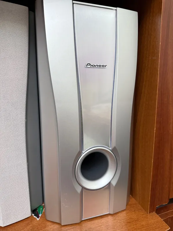 СРОЧНО! Музыкальный центр Pioneer DVD/MP3/RW/VCD — фото 3