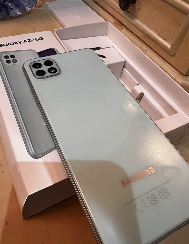Samsung A22 5 G telefonini sotamiz 1