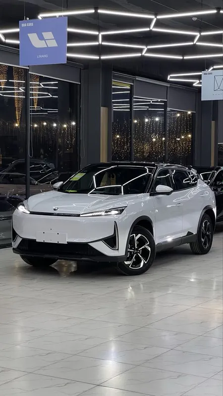 Dongfeng aeolus l7 518 km SKIDKADA + Garantiya avtasalonda tayyori !!