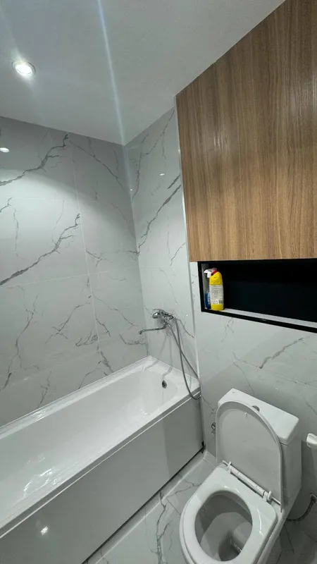 Almazar tumanida 53 m²lik 3 xonali kvartira sotiladi 8 Almazar tumanida 53 m²lik 3 xonali kvartira sotiladi 8