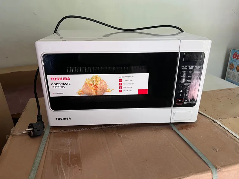 TOSHIBA микроволновка