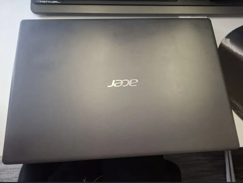 Noutbuk Acer Aspire 3 N19H1 — фото 1