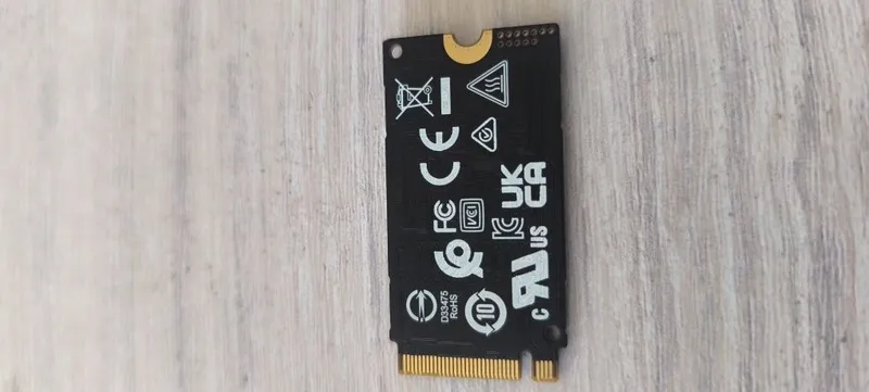 Срочно продам ssd M2 Nvme 256 GB gen3x4 2