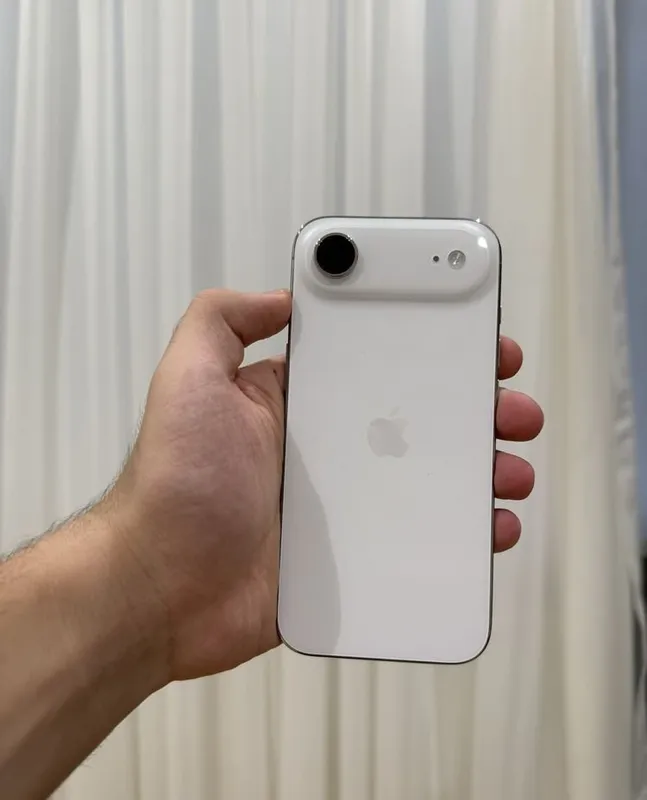 iPhone Air 256 GB, oq 2 iPhone Air 256 GB, oq 2