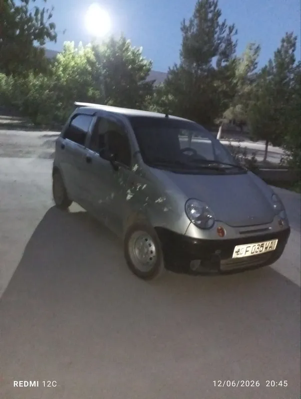 Matiz moshinasi sotiladi