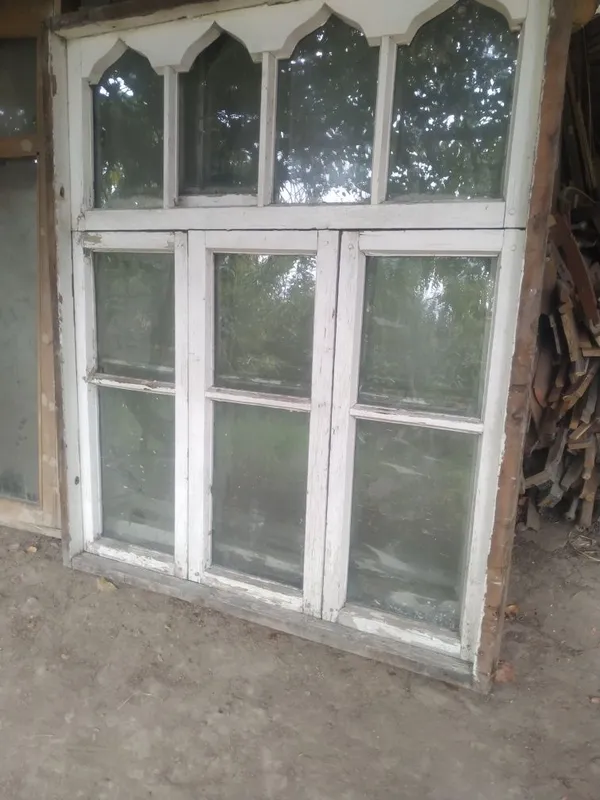 Derazalar eshik bor