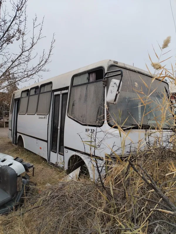 Isuzu aftobus kuzov holati zo'r — фото 1