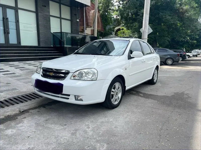 Chevrolet Lacetti 1.6 avtomat 1 Chevrolet Lacetti 1.6 avtomat 1