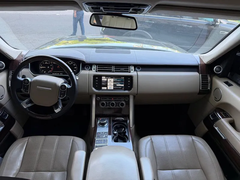 Range Rover Vogue Autobiography — фото 2