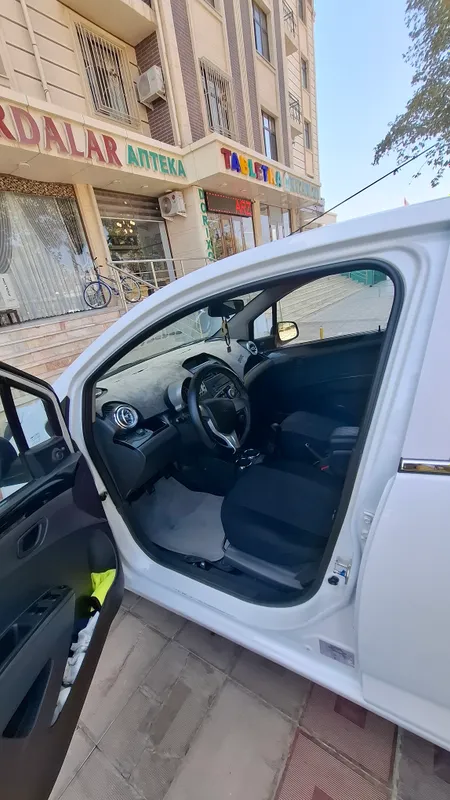 Chevrolet Spark, 2-я комплектация, 2011 года 4 Chevrolet Spark, 2-я комплектация, 2011 года 4