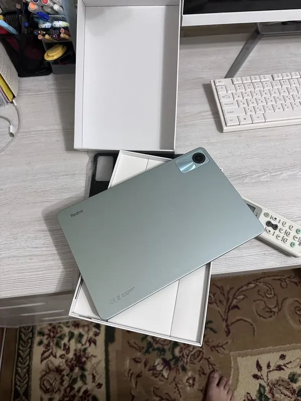 Redmi Pad Se sotiladi yengi 2 Redmi Pad Se sotiladi yengi 2