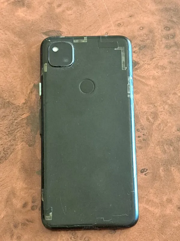 Pixel 4a 6 Pixel 4a 6