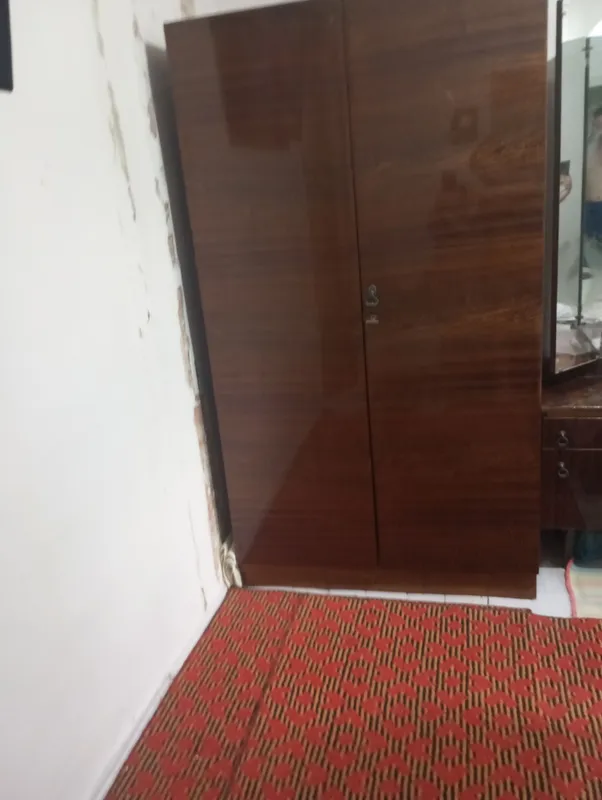 Yaxshi holatda shifoner sotiladi. 1 Yaxshi holatda shifoner sotiladi. 1