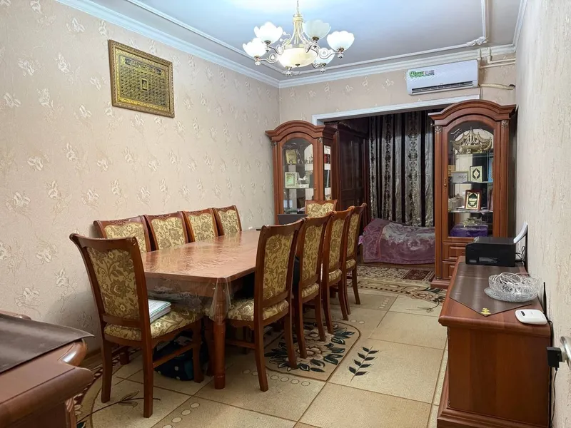 Продаётся квартира Юнусабад 17 квартал 1 Продаётся квартира Юнусабад 17 квартал 1