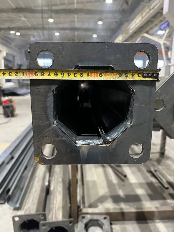 Опора освешения Metall opora ustun 2