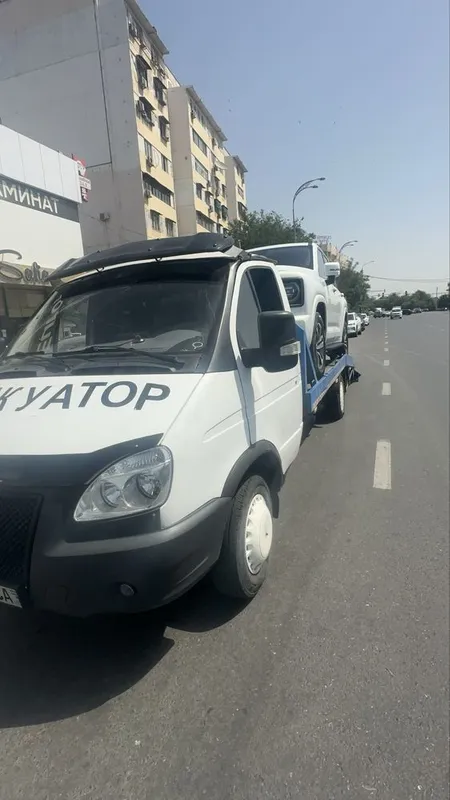 Эвакуатор хизмати Самарканддан бутун Узбекистон бойлаб 24/7га