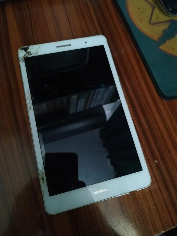 Арзонга Планшет Huawei — фото 2