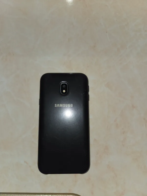 Телефон на запчасти (Galaxy J3) 2