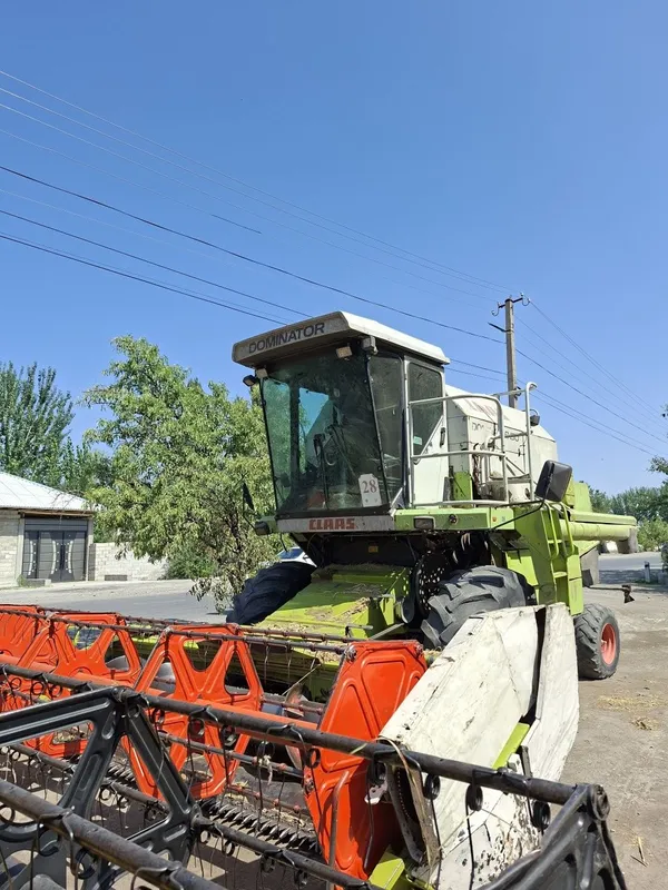 Claas daminator 130 1 Claas daminator 130 1