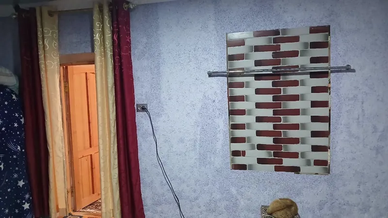 Yangi Toshkent yangibozor sentir uy