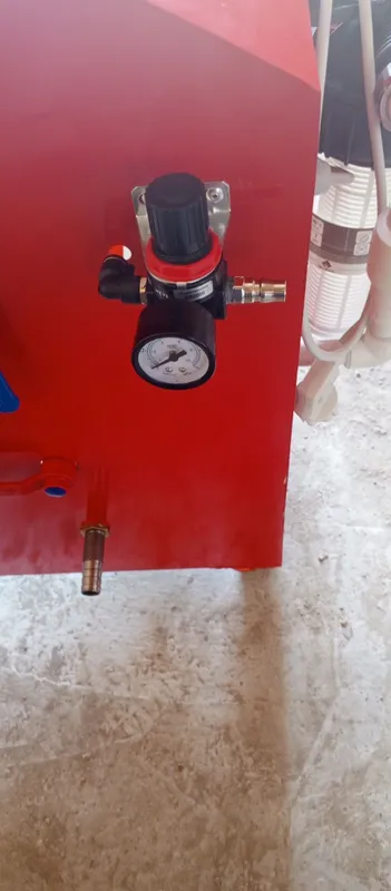 Radiator va pechkalarni tozalaydigan oporat satiladi 6