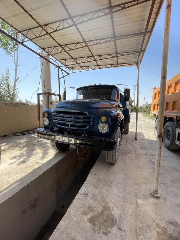 Zil 130 vadovoz gaz