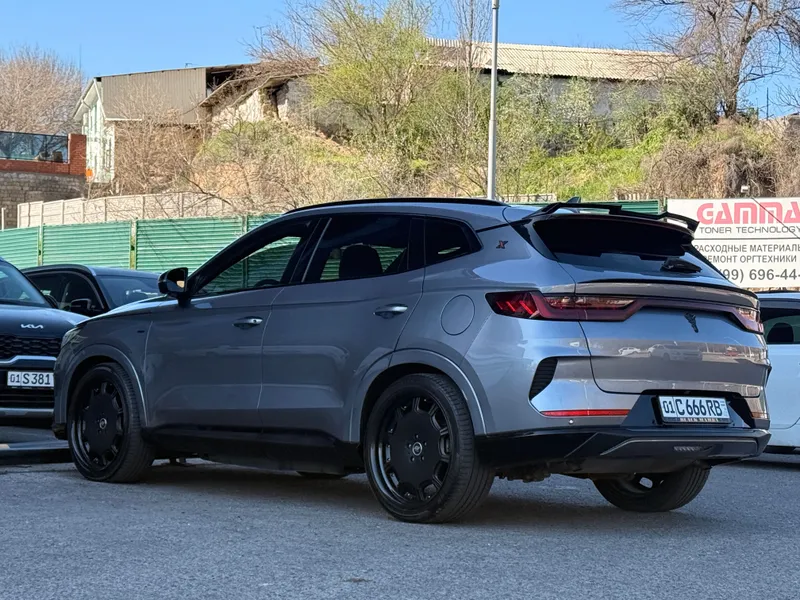 BYD Song Plus DM-i AWD Signature