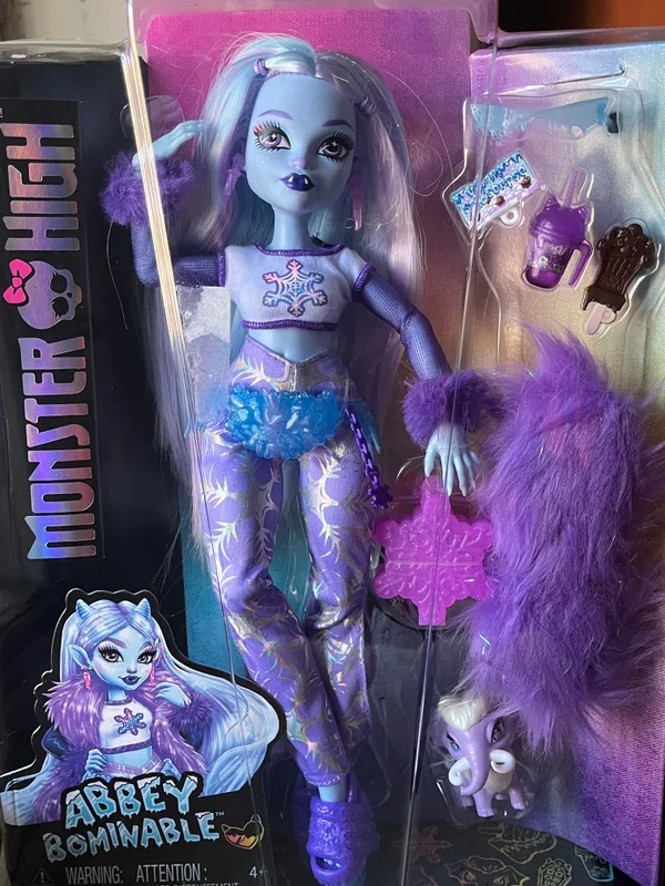 Продаются Куклы Monster High 4 Продаются Куклы Monster High 4