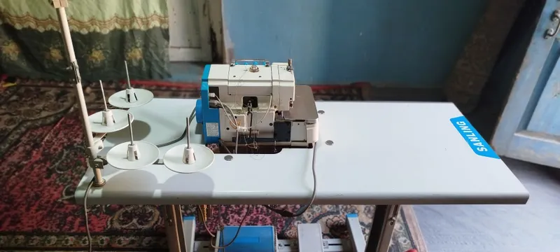 Averlo tikuv moshinasi sotiladi 3 Averlo tikuv moshinasi sotiladi 3