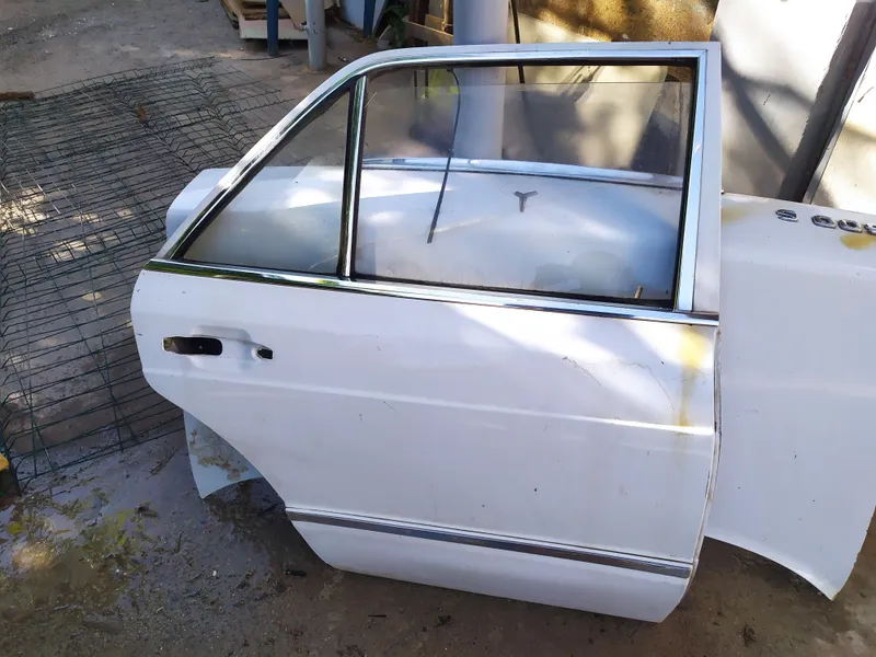Mersedes запчасти W 126 2