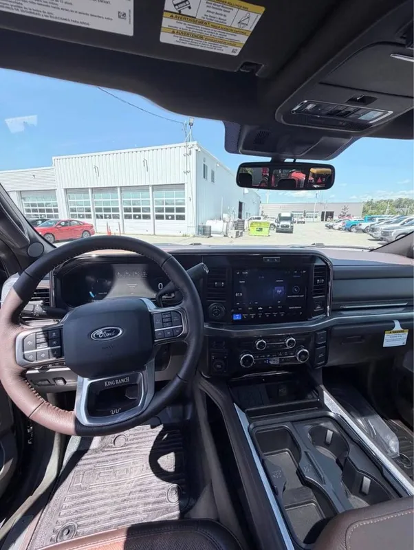 Ford F-450 King Ranch 2026 4 Ford F-450 King Ranch 2026 4