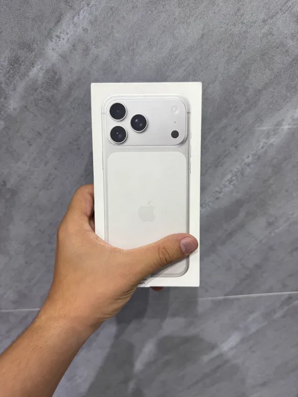 iPhone 17 Pro Max с SIM-картой и eSIM iPhone 17 Pro Max с SIM-картой и eSIM