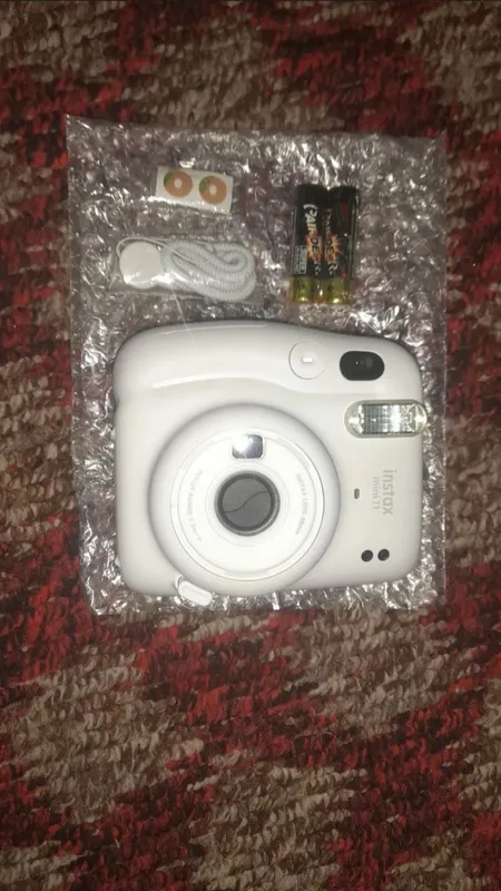 Fujifilm Instax mini 11 1 Fujifilm Instax mini 11 1