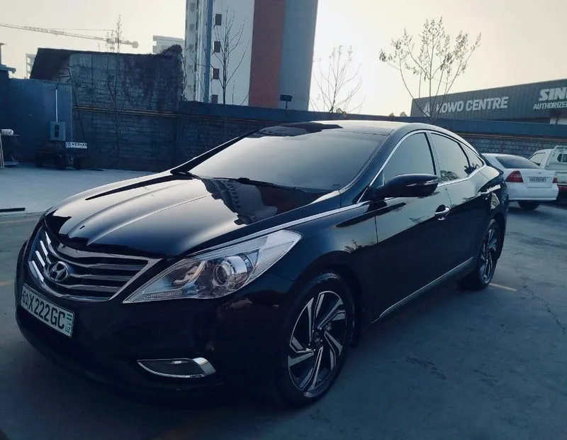Hyundai grandeur — фото 1