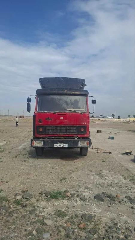 Shalanda sotiladi 4 Shalanda sotiladi 4