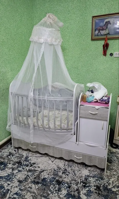 Продаются детские качели 4