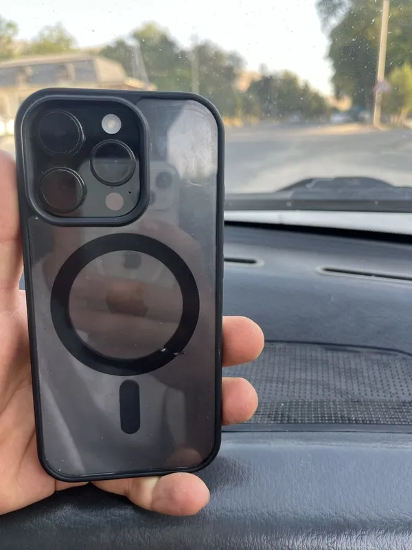 Iphone 16 pro qora 1