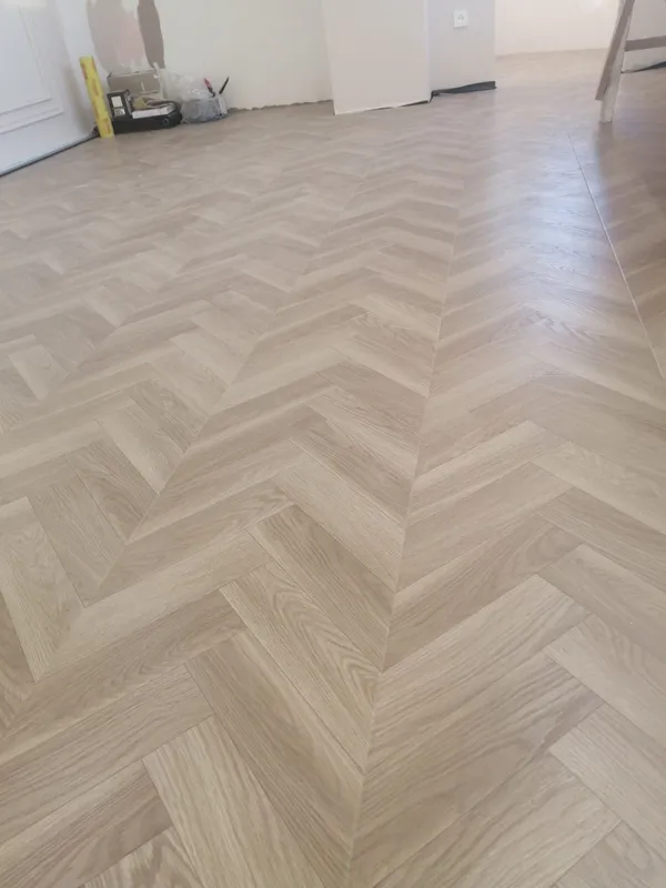 Tarket Laminat xizmati tez va ishonchli xamyonbob kop yillik staj — фото 5