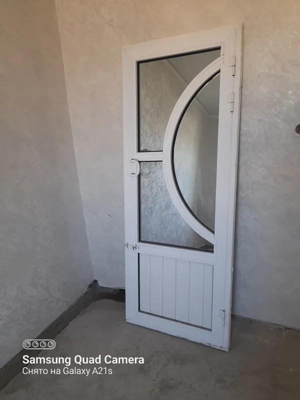 Продаётся дверь аква 2 Продаётся дверь аква 2