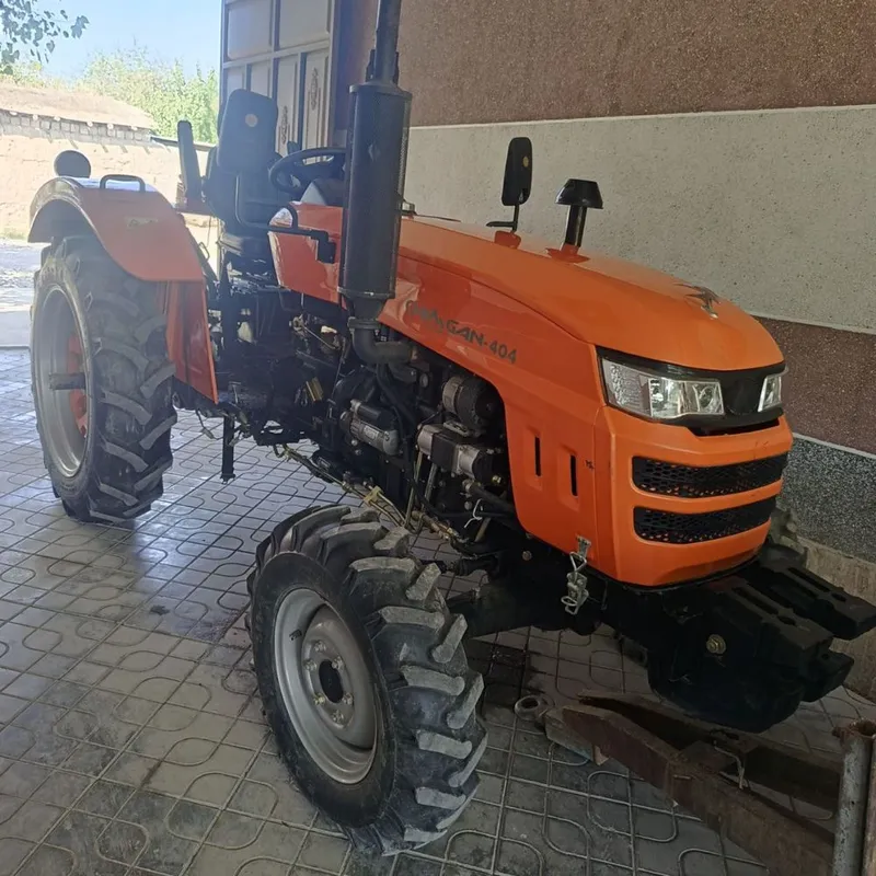 Traktor changan 404 4x4 tortadi