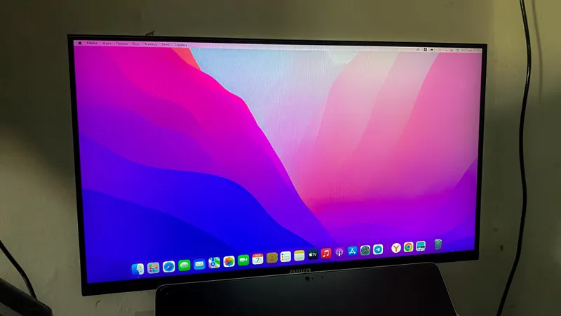 MacBook Pro 15 Profes montaj,dizayn ushın stansiya — фото 3