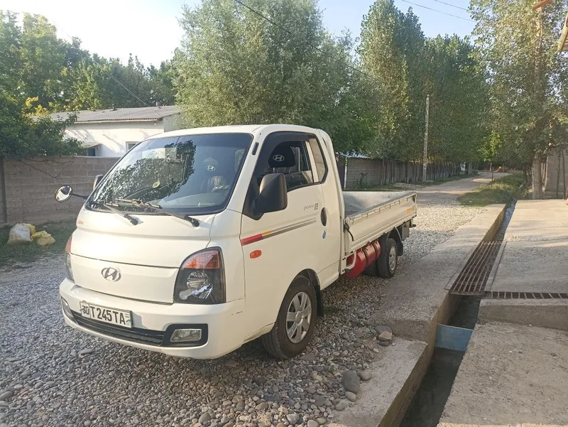 Hyundai porter 133 1