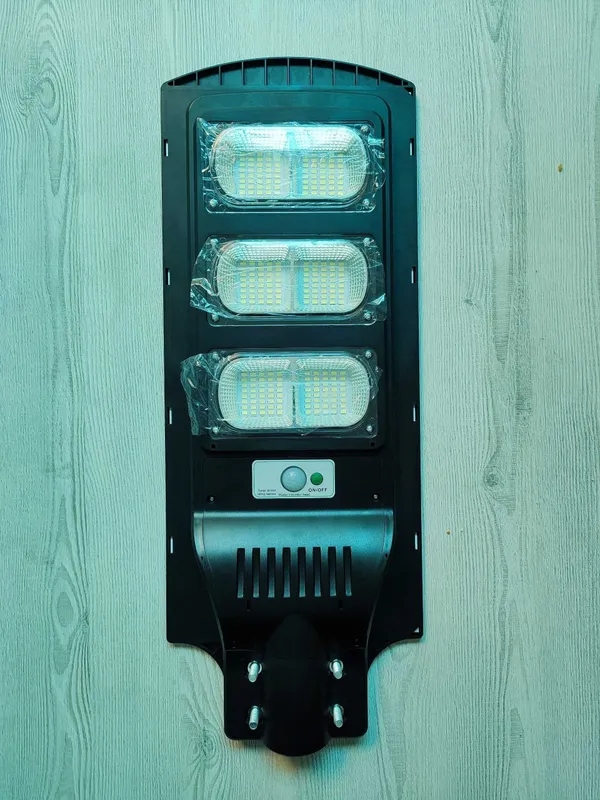 Солнечный прожектор 150w 1
