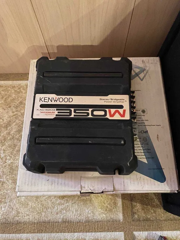 Kenwood 350w усилитель. JBL 1200w Сабвуфер. Кабель (blaupunkt) — фото 1