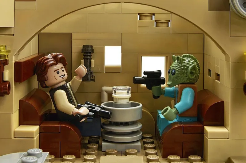 Лего набор Звёздные войны Кантина Мос Эйсли.Lego Star Wars Mos Eisley 7