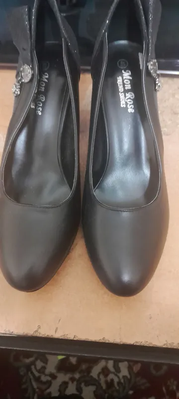 qora ayollar tuflisi razmer39-40 poshnali 4