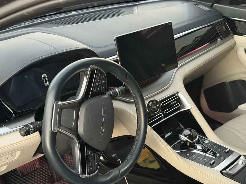 Byd song plus gibrid 4 Byd song plus gibrid 4