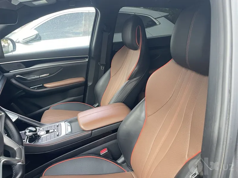 Shoshilinch sotiladi: BYD Song Plus gibrid AWD 7 Shoshilinch sotiladi: BYD Song Plus gibrid AWD 7
