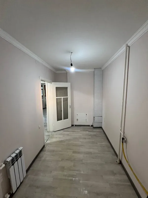 1 xonali kvartira sotiladi 7