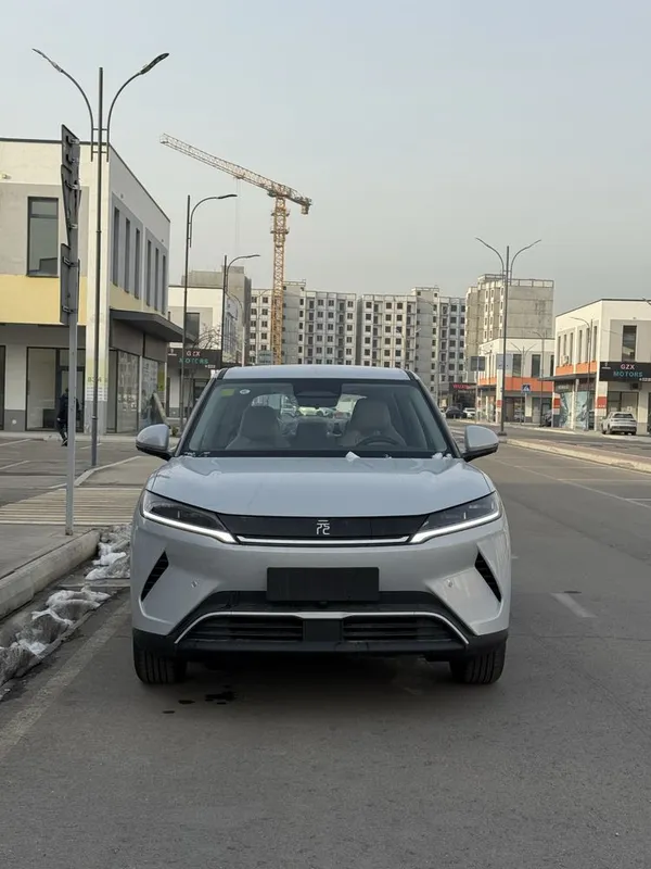 BYD Yuan up Smart drive 401 chegirma narxlada